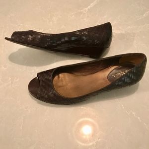 Cole Haan Nike Air Peep-Toe Wedge (size 9)